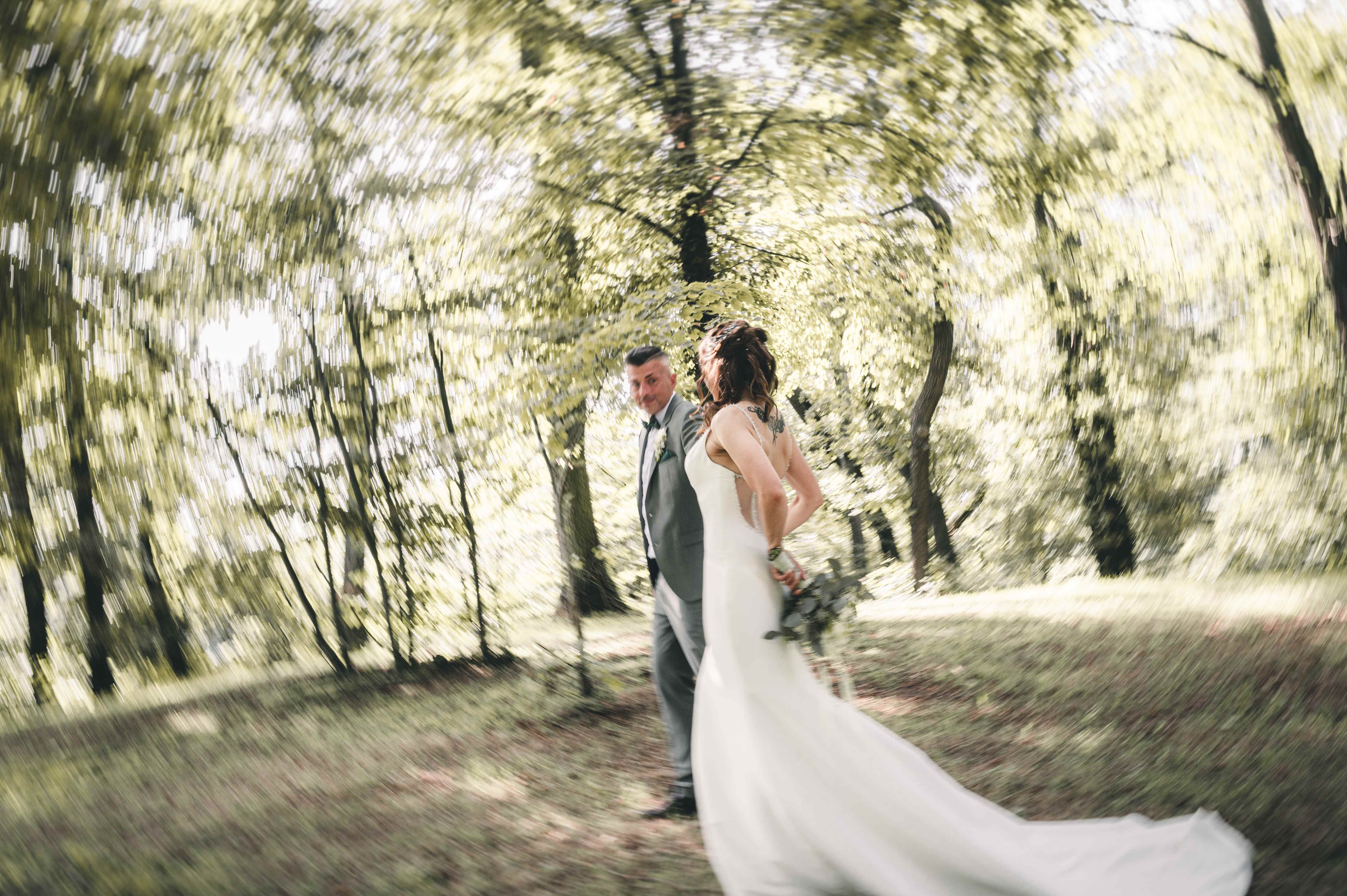 Hochzeitsreportage einer freien Trauung in der Schiffmühle in Grimma, Hochzeitsfotografin aus Leipzig für Hochzeiten in Sachsen, Sachsen-Anhal, Thüringen, Berlin, Potsdam, Deutschland und Europa